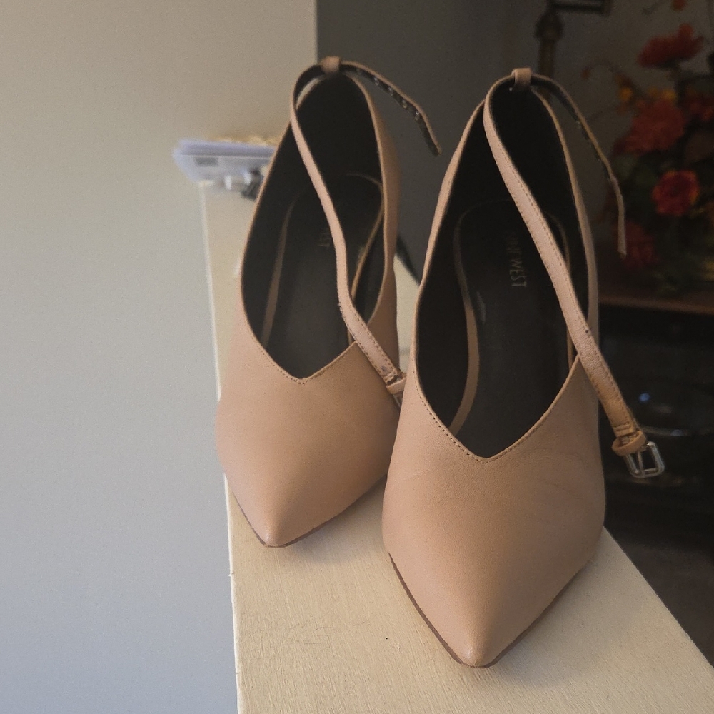 Nine West Beige Pointed-Toe Slingback Heels